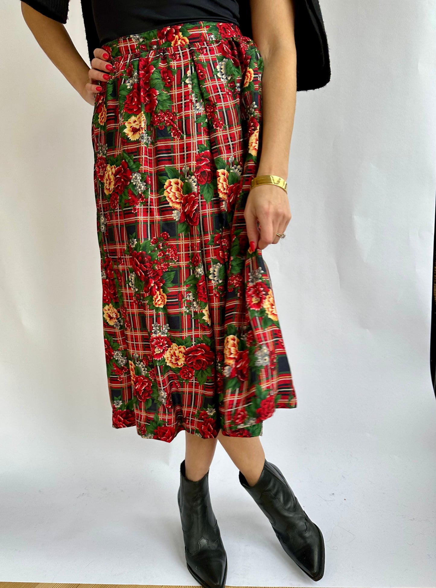 1990's Vintage Red Plaid Maxi Skirt with Flowers