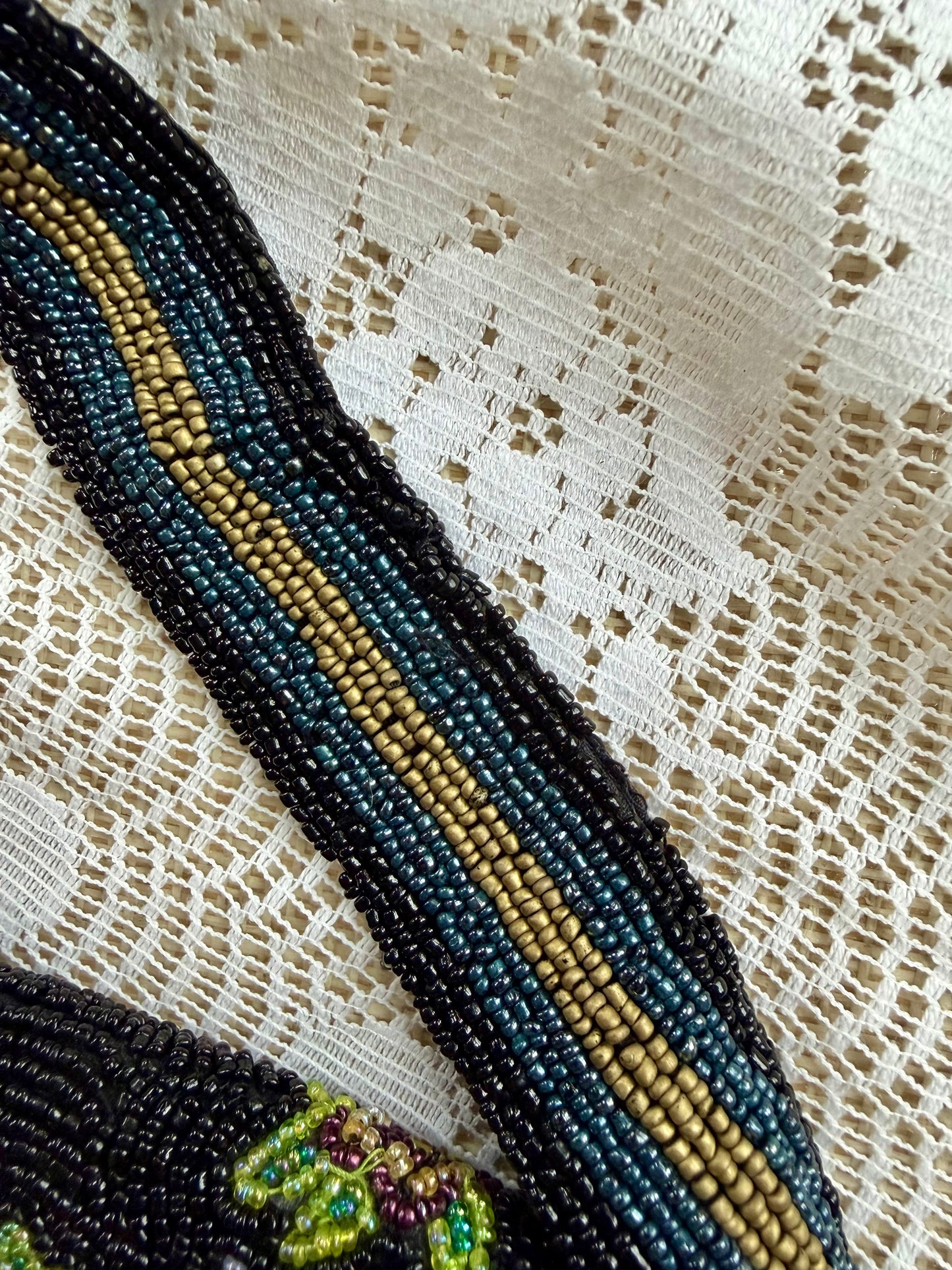 Black Bouquet 90s Christiana Bag