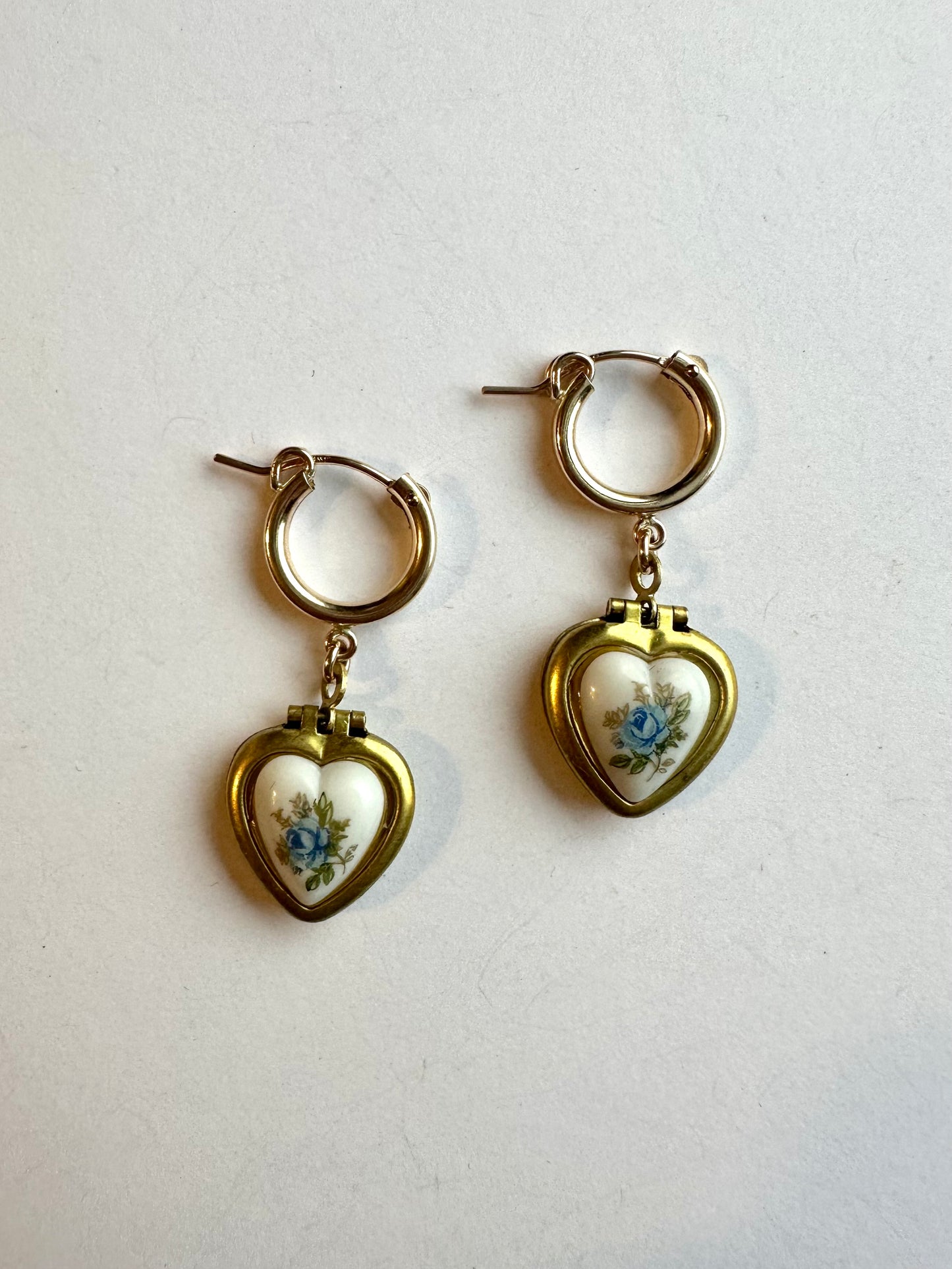 Vintage Blue Heart Locket Huggies