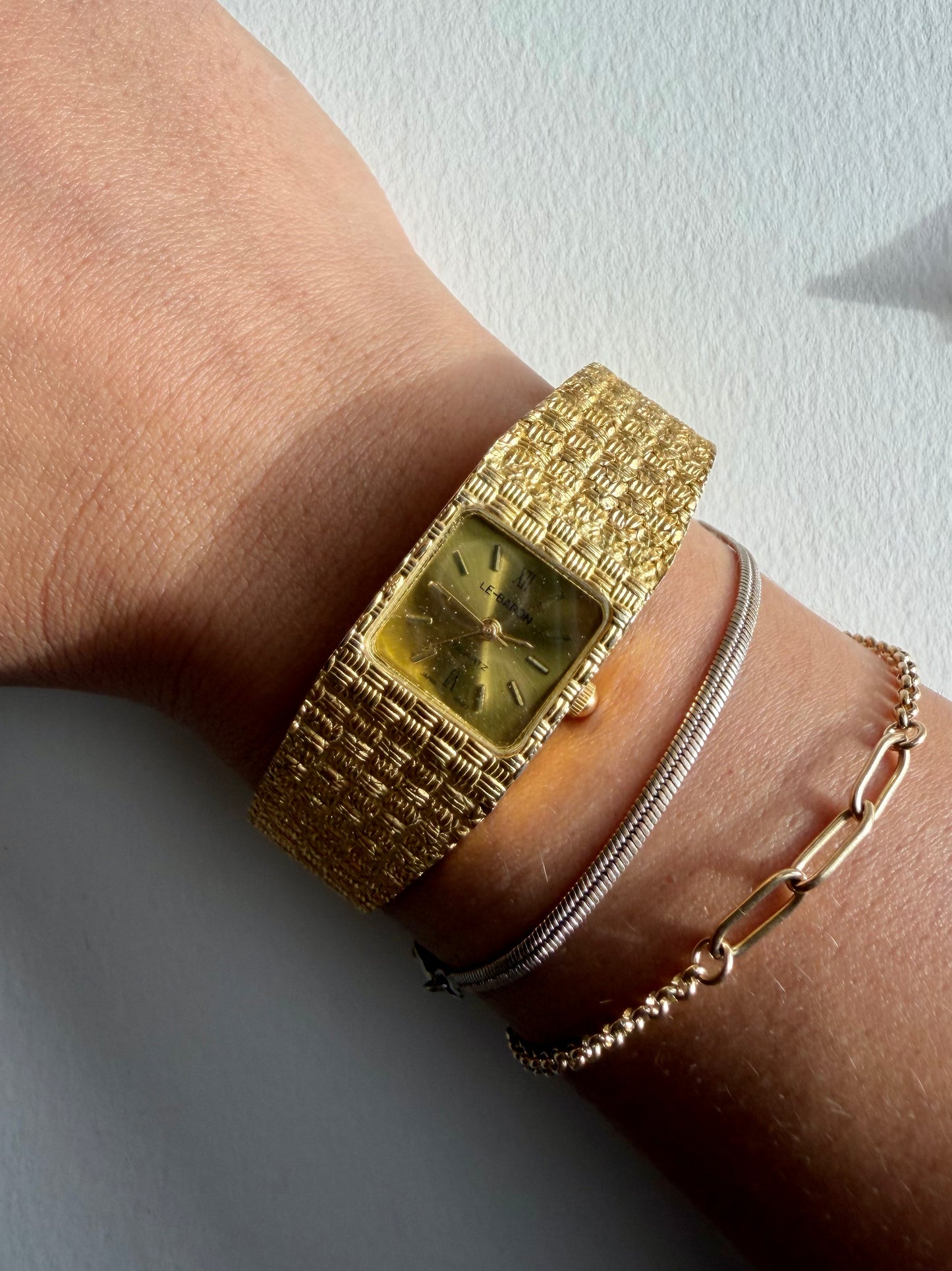 Vintage Le Baron Gold Tone Watch