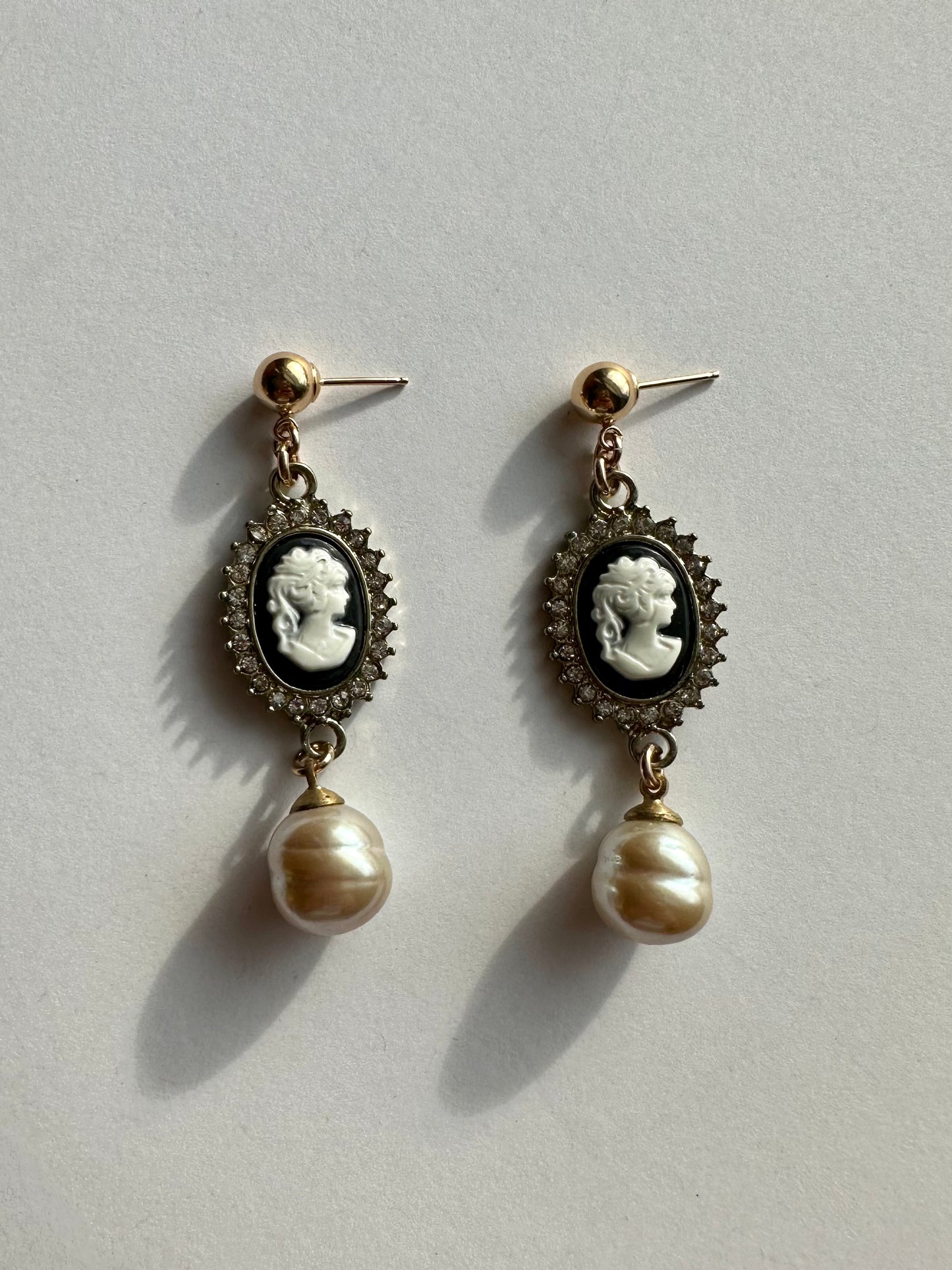 Vintage Gold Cameo Dangles