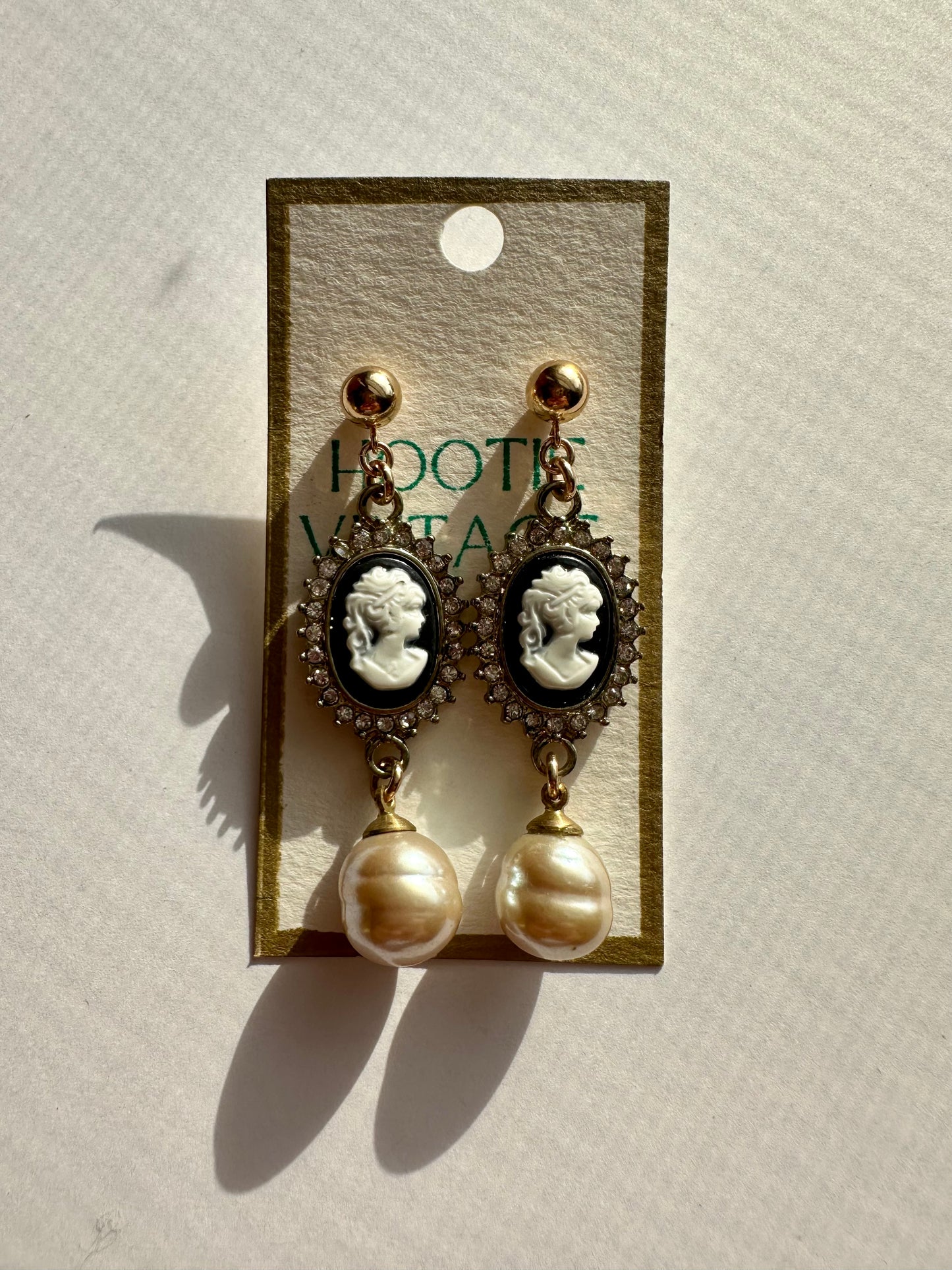 Vintage Gold Cameo Dangles